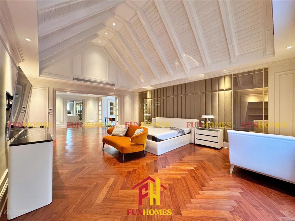Biệt thự đơn lập vinhomes riverside cho thuê đầy đủ nội thất cao cấp và tiện nghi, nhận nhà ở ngay