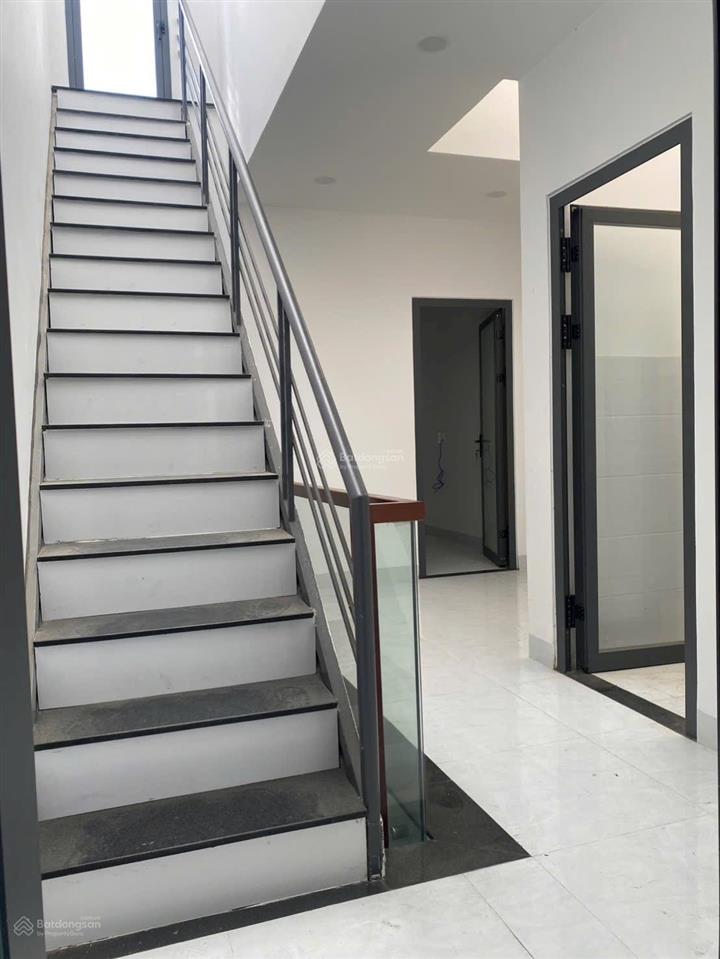 Chính chủ bán nhanh nhà mặt tiền đường b9, kđt vcn phước long 2, nha trang