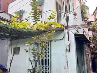 2.6 tỷ nhà căn góc nguyễn thị tần p2 shr