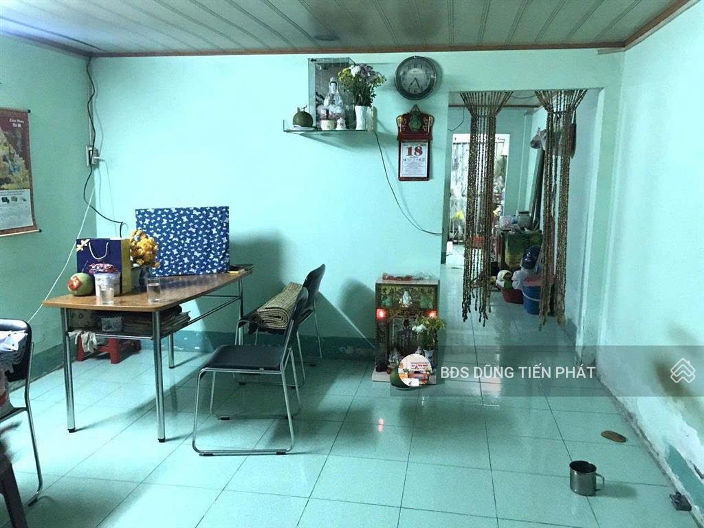 Nhà dt khủng 60m2 hẻm thẳng phạm thế hiển p6 gần đường