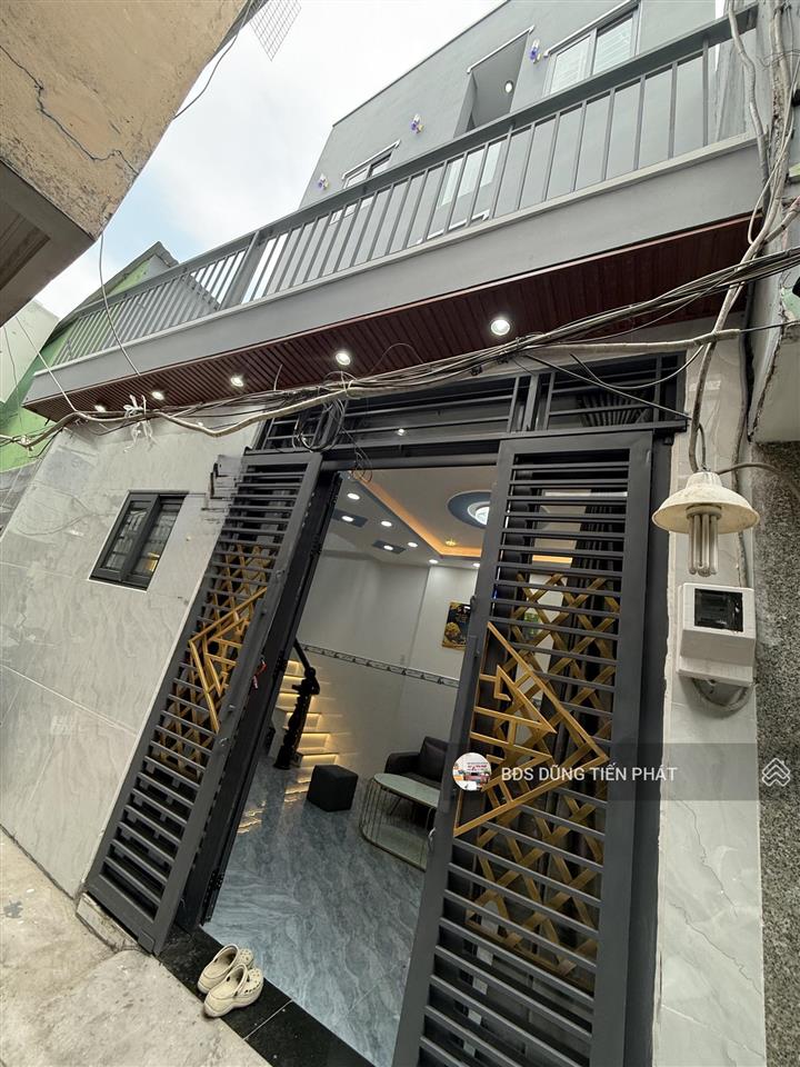 Nhà 2 lầu hẻm thông hưng phú, gần cầu chữ y q8