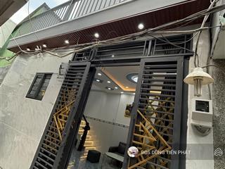 Nhà 2 lầu hẻm thông hưng phú gần cầu chữ y q8