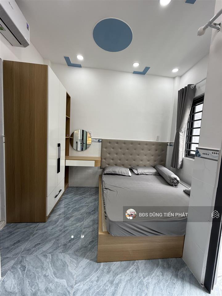 Nhà 2 lầu hẻm thông hưng phú, gần cầu chữ y q8