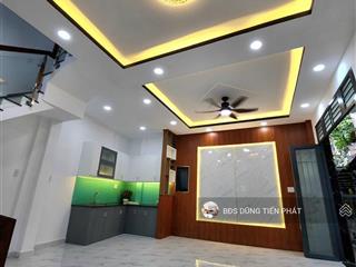 Nhà hẻm thẳng 1 lầu cách mt 20m hưng phú p8