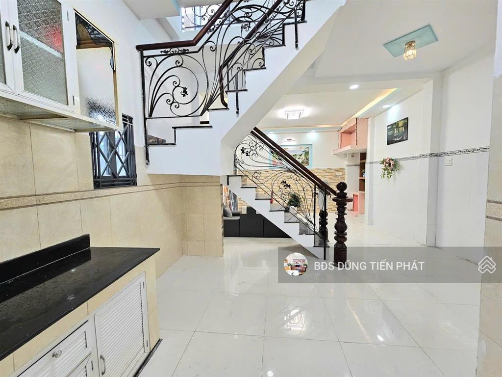 Nhà 1 lầu 9m x 5m phạm thế hiển p5 hiện hữu