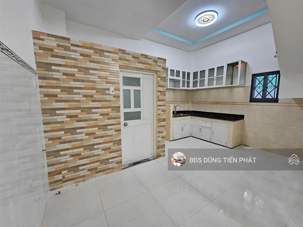 Nhà 1 lầu 9m x 5m phạm thế hiển p5 hiện hữu