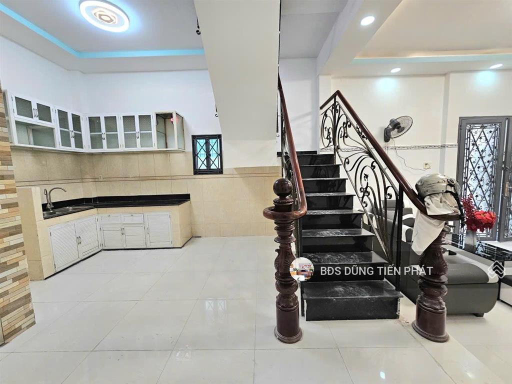 Nhà 1 lầu 9m x 5m phạm thế hiển p5 hiện hữu
