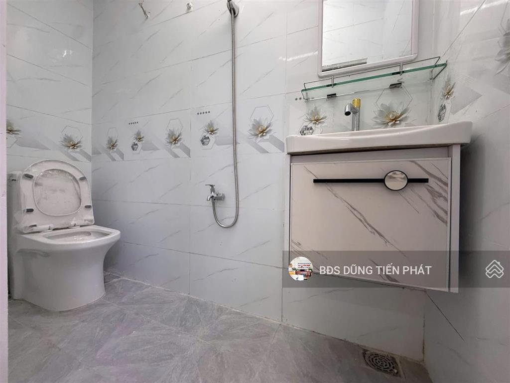 Nhà mới hẻm thông 2 lầu (4 pn) dương bá trạc