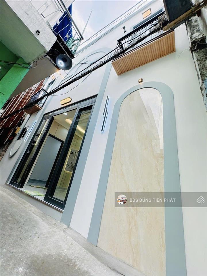 Nhà mới ngang 7,8m x 5m nở hậu 3pn hưng phú