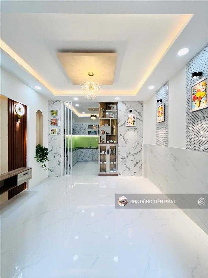2 lầu sân thượng 4 phòng ngủ nhà mới lưu hữu phước p15
