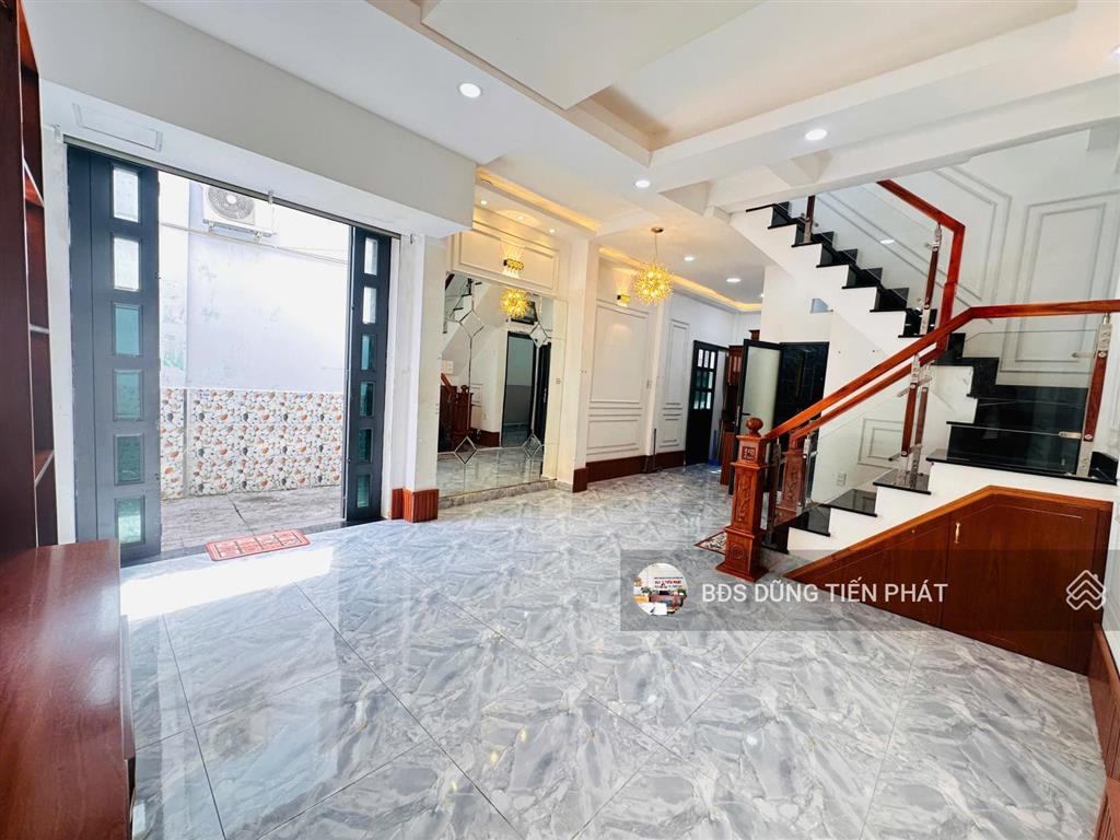 1 lầu bình đông p14 cách mt 50m (3 pn) hiện hữu