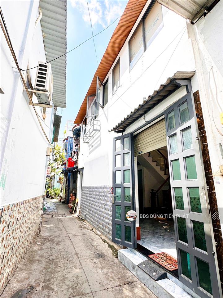 1 lầu bình đông p14 cách mt 50m (3 pn) hiện hữu