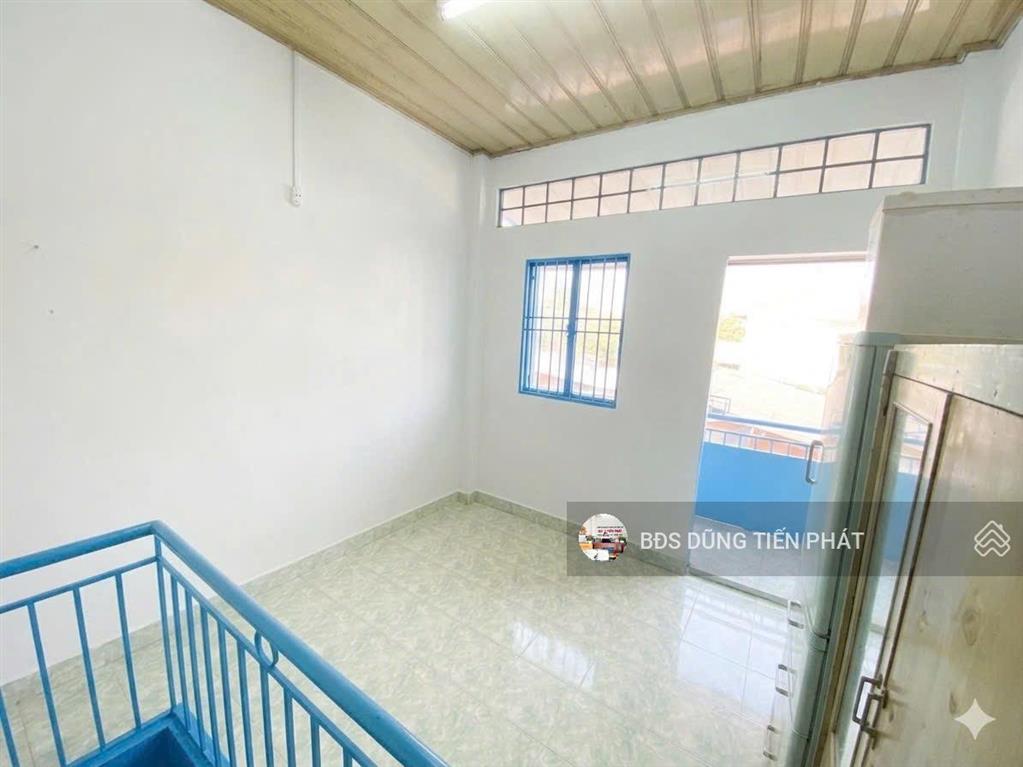Nhà ba đình 1 lầu p10 gần mặt tiền vài căn, hiện hữu 1,760 tỷ