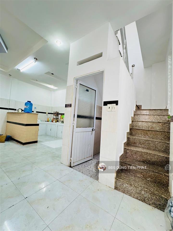 1 lầu đường liên tỉnh 5, dt 52m2 hiện hữu