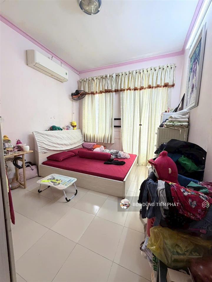 Nhà 4 tầng ba đình, p10 sát hẻm xe hơi thông nhiều hướng