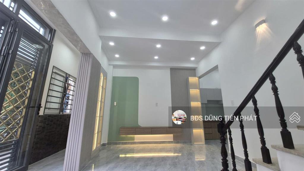 Nhà mới 2 lầu nở hậu nguyễn duy p9 hẻm thông