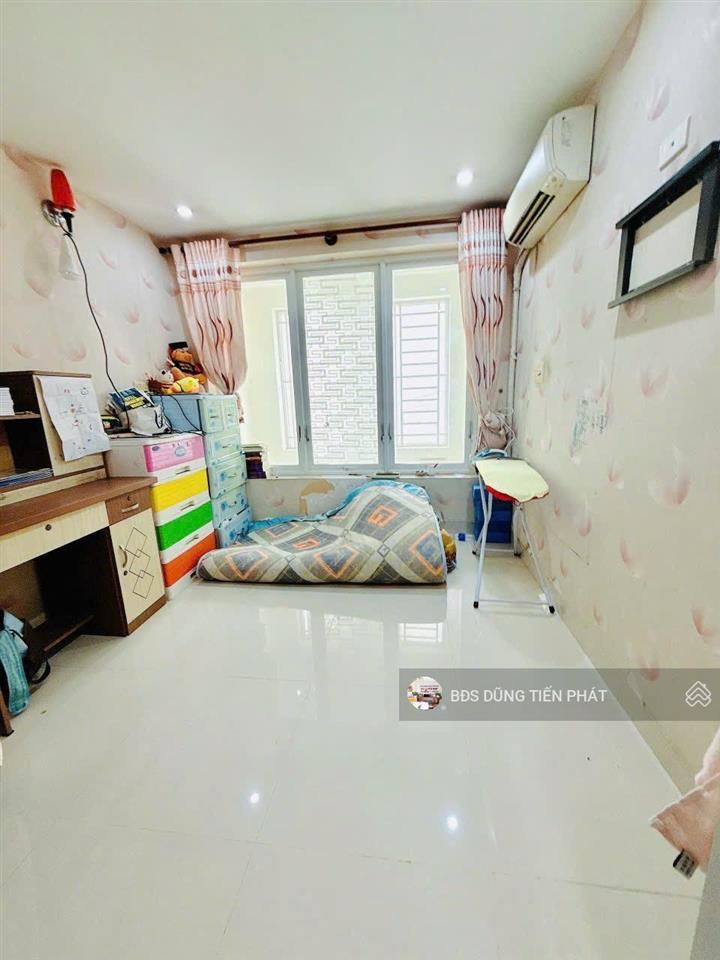 Nhà nở hậu 2 lầu sân thượng bùi minh trực p5