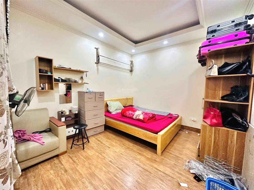 Giá ngon! 18 tỷ hơn, bán nhà phú xá, phú thượng, tây hồ  90m2  5 tầng  6m mt  ngõ thông  kd