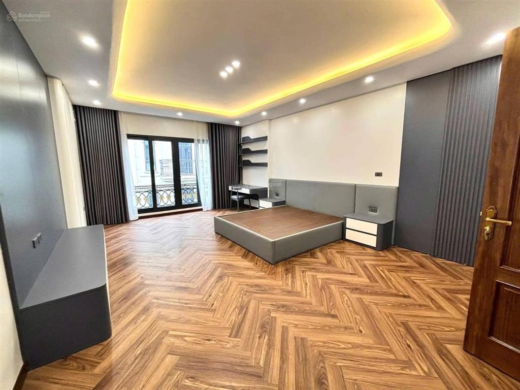 Hàng ngon! 16 tỷ hơn  bán nhà phú thượng, tây hồ  82m2  6m mặt tiền  gara ô tô  2 thoáng