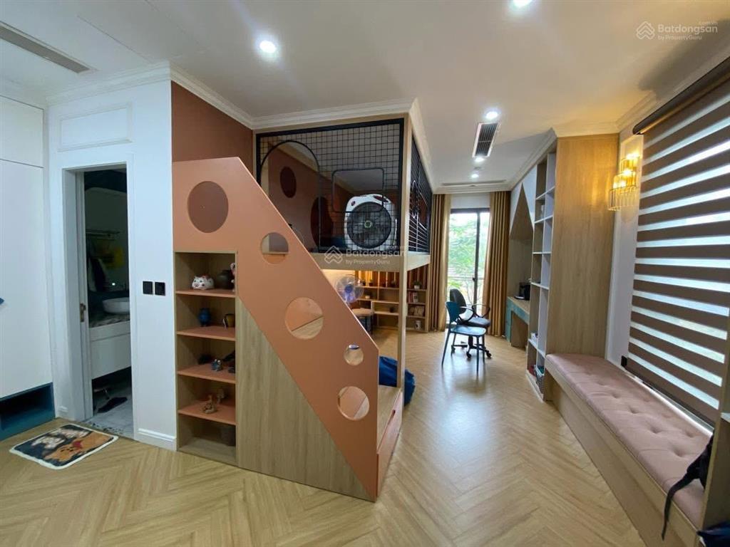 Siêu phẩm! 34 tỷ hơn,bán biệt thự liền kề, ngoại giao đoàn,tây hồ  100m2 8,5m mt2 thoáng vỉa hè