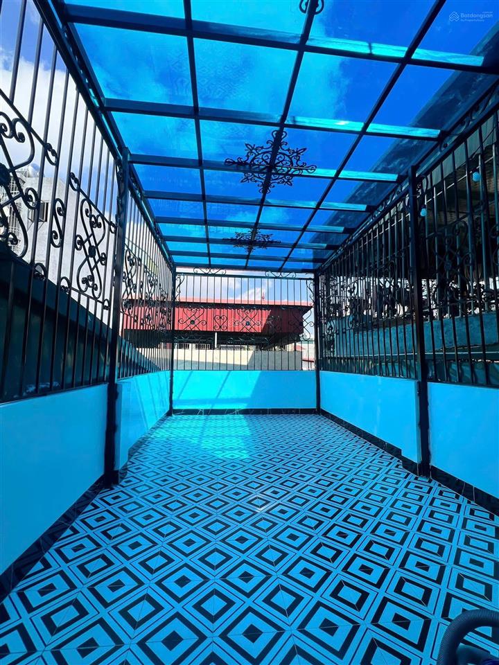 Siêu ngon! hơn 10 tỷ, bán nhà phú thượng, tây hồ  60m2  5 tầng  thang máy  ô tô gần  2 thoáng
