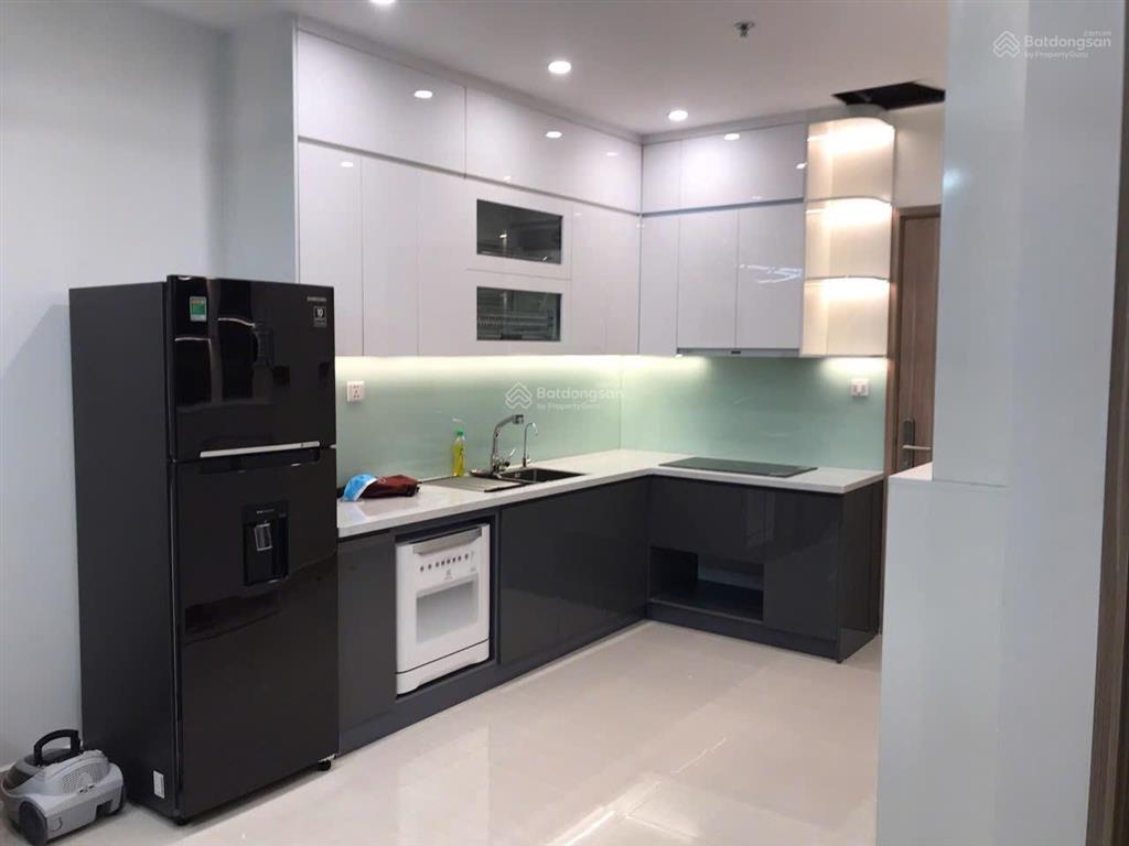 Cho thuê căn chung cư vinsmart city tây mỗ, căn studio full nội thất  6,5 tr/tháng