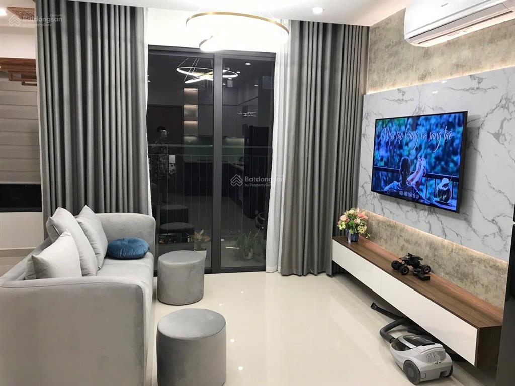 Cho thuê căn chung cư vinsmart city tây mỗ, căn studio full nội thất  6,5 tr/tháng