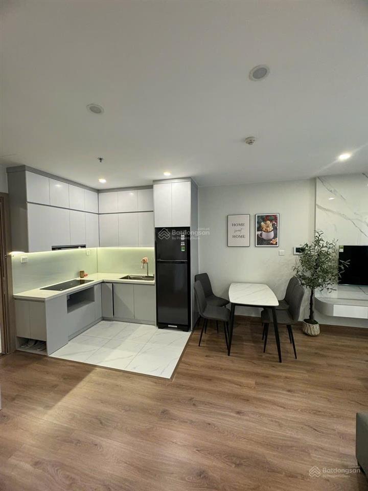 9 triệu / tháng  cho thuê căn 1n+  full đồ  chung cư vinhomes smart city tây mỗ