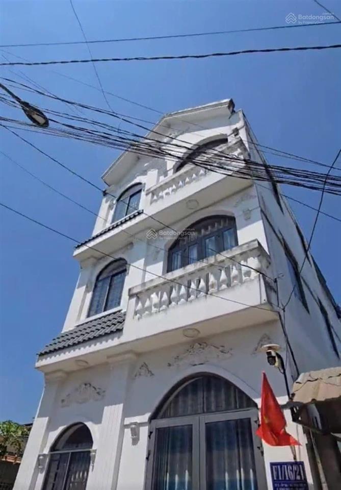 Nhà shr 2/ ngắn đường vĩnh lộc gần ubnd xã vĩnh lộc b