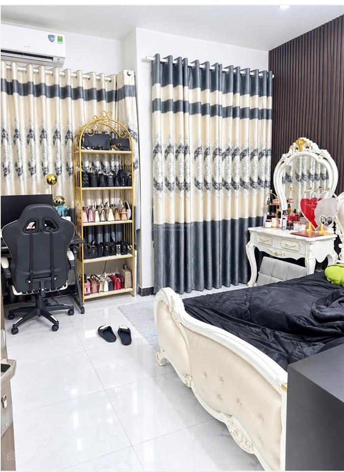 Nhà 4x9m, 2pn 2wc. shr 2/ ngắn liên khu 45 sau lưng trường kim đồng bình hưng hòa b, bình tân