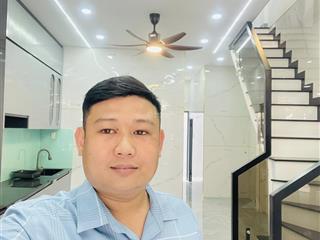 Nhà mới đẹp  shr  đường thông  trung mỹ tây q12  chỉ 5.5 tỷ.