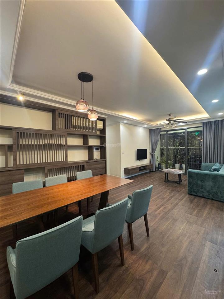 Căn góc 3pn 100m2 tầng cao, view siêu đẹp giá 10.8 tỷ bao phí thuế tại imperia sky garden