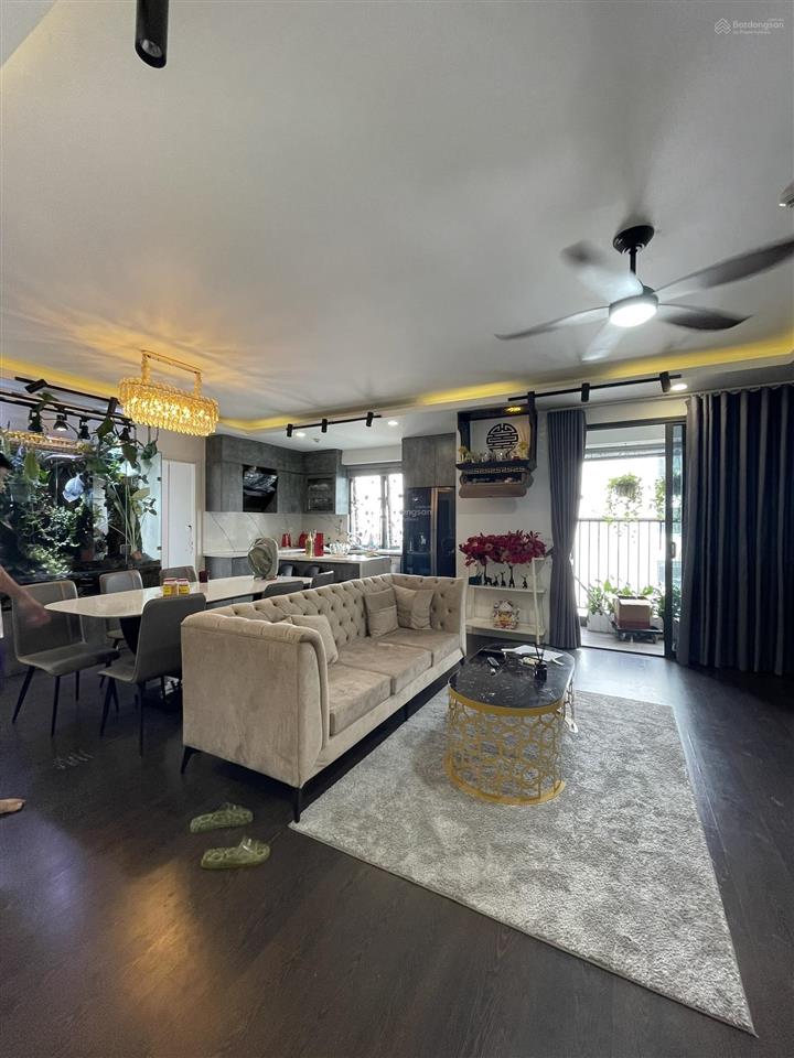 Căn góc 3pn 100m2 tầng cao, view thoáng giá 10.6 tỷ full đồ tại imperia sky garden 423 minh khai