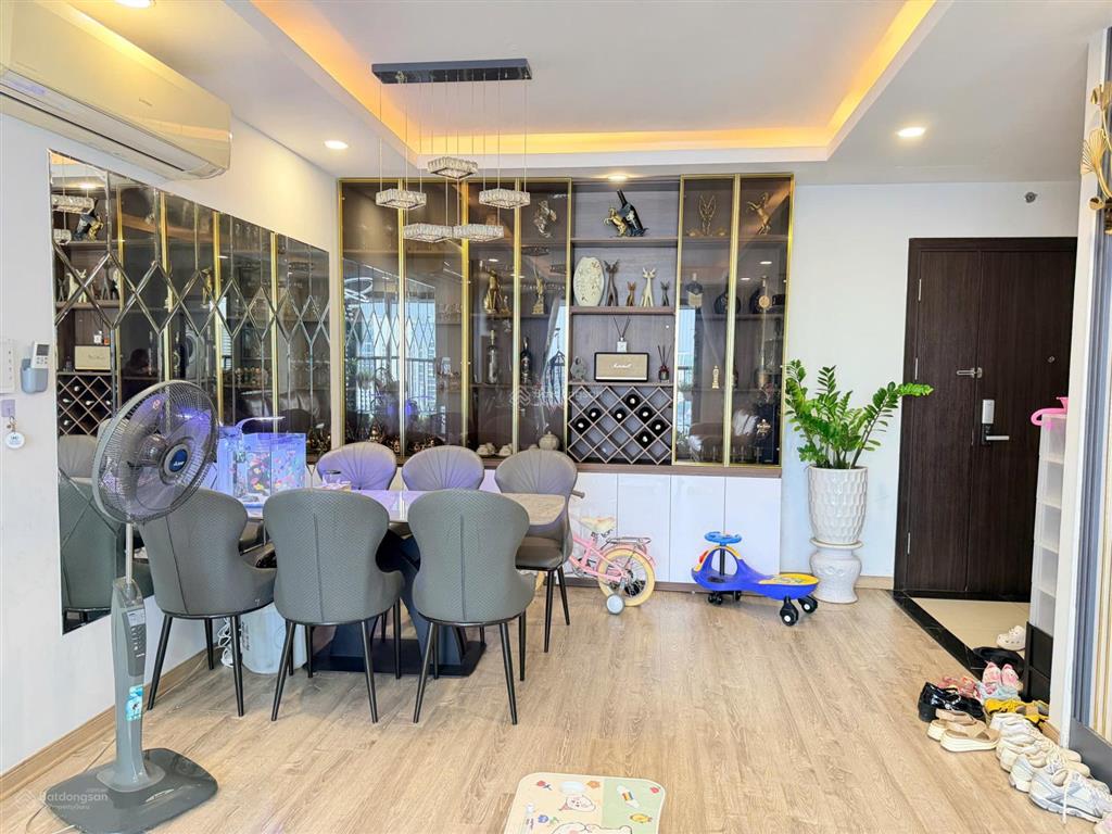 Anh trai bán căn 3pn góc 106m² giá 10,5 tỷ full đồ xịn tại imperia sky garden (trục 01 hiếm)