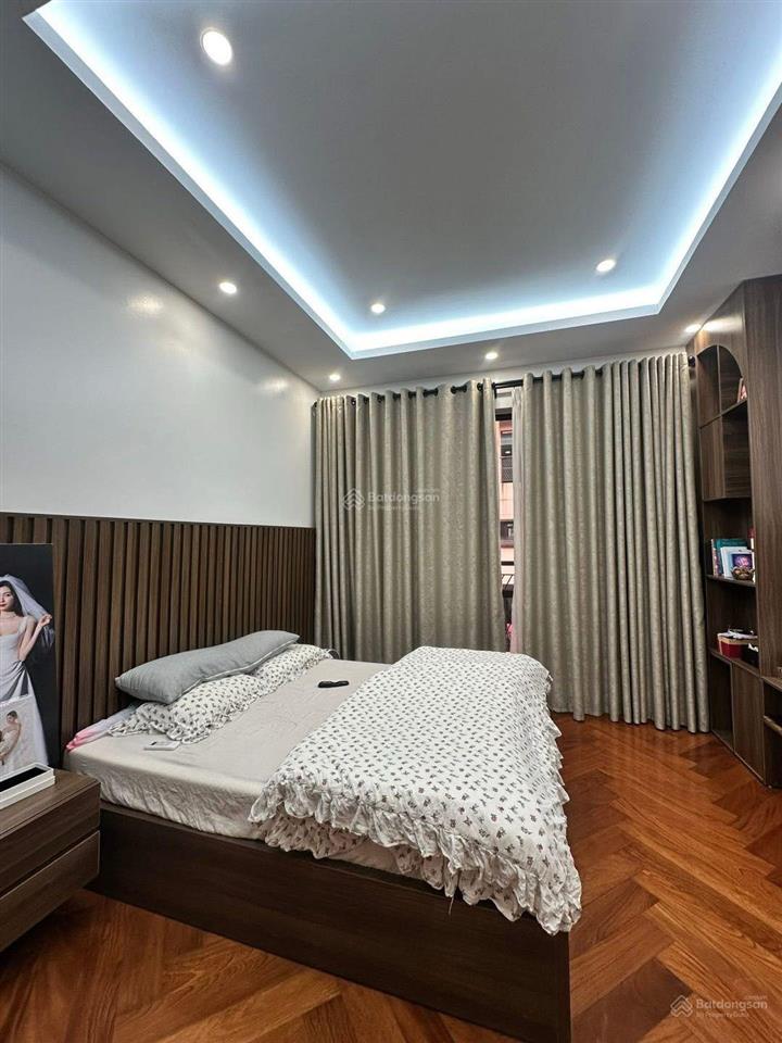 Giảm sâu!galaxy,vạn phúc,thang máy,trục kd sầm uất,91m2,6 tầng. giá 35 tỷ