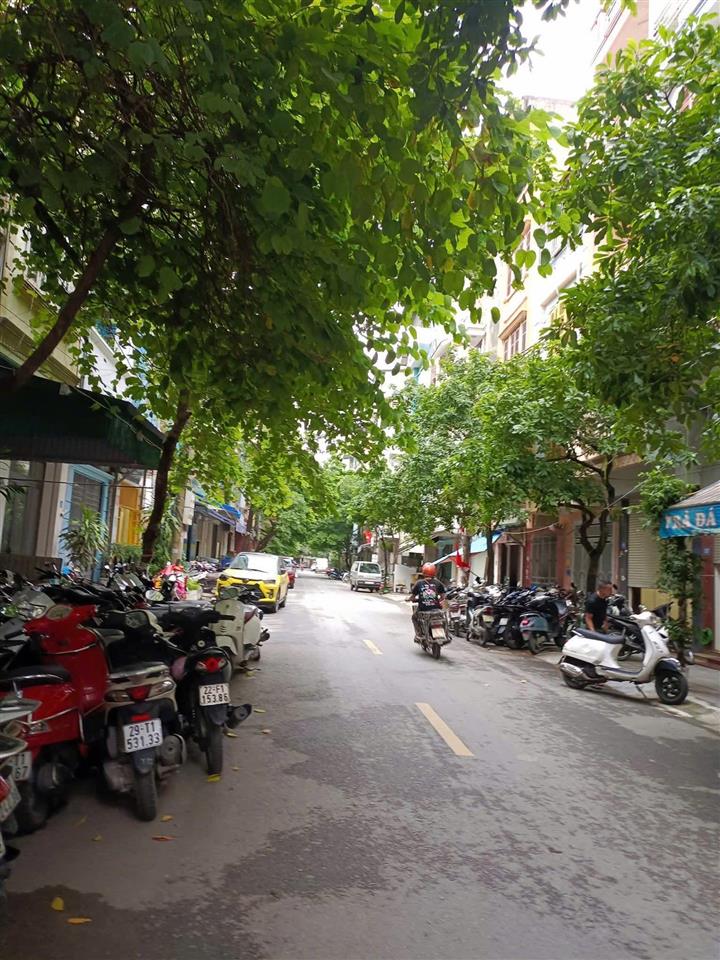 Quang trung,hà đông.phân lô ,vỉa hè,ô chờ thang máy,kd đỉnh. dt 70m2,4 tầng,giá 16x tỷ
