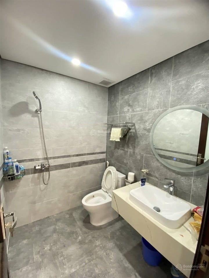 Liền kề phùng khoang, vỉa hè rộng, kd. dt 75m2,5 tầng, mt 5m. giá 19x tỷ