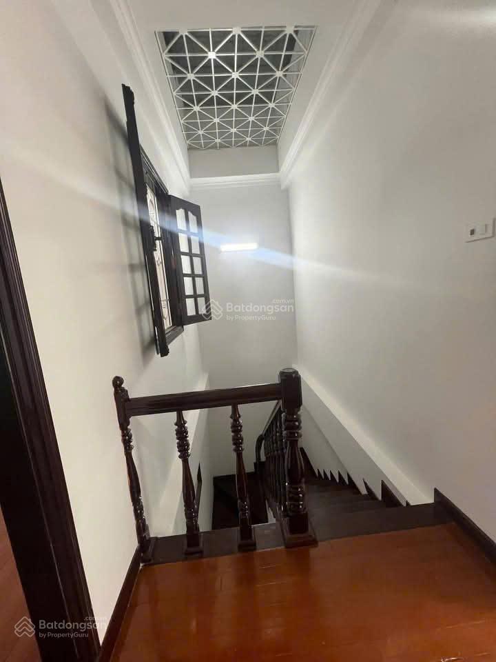 Mỗ lao  hà đông. ô tô tránh  kd. 50m2 x 5 tầng x mt 5m. giá 17x tỷ