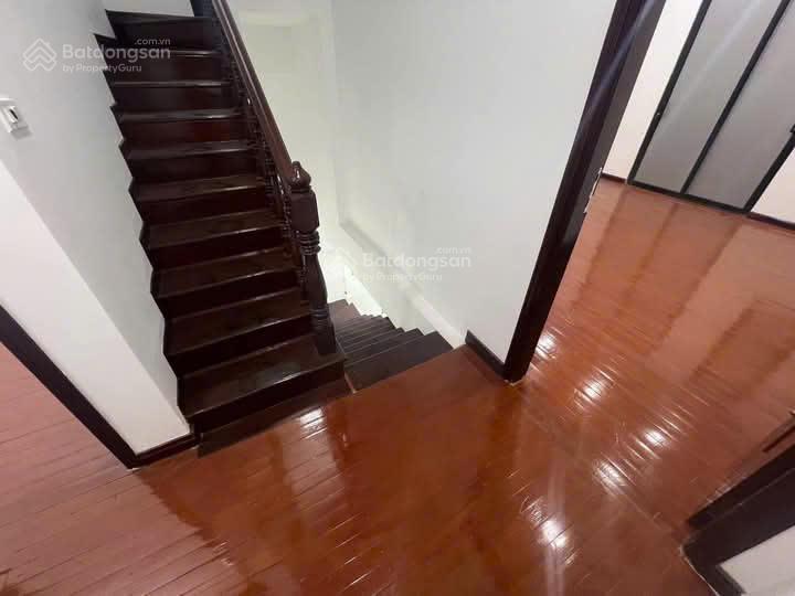 Mỗ lao  hà đông. ô tô tránh  kd. 50m2 x 5 tầng x mt 5m. giá 17x tỷ