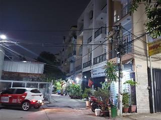 Nhà 5 tầng hxh siêu to cách mặt tiền lê văn quới chỉ vài bước chân