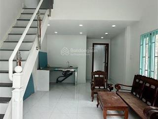 Ngay lê trọng tấn nhà đẹp 2 tầng 3 phòng ngủ hẻm xe hơi quay đầusổ riêng hoàn công. chỉ hơn 3 tỷ