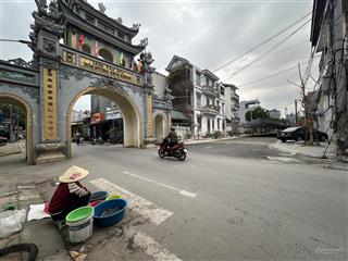 Cực phẩm kinh doanh đường 20m vỉa hè, sát chợ lắp ghép, trục xóm đường nguyên khê, giá cực rẻ