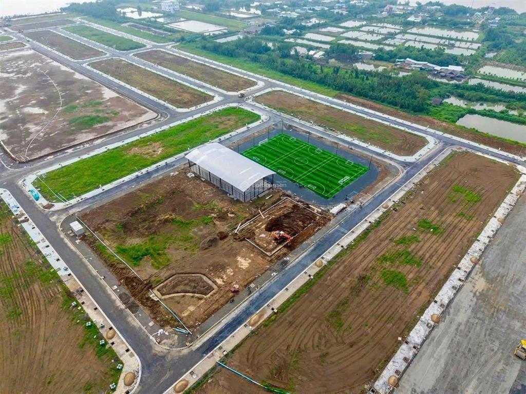 Bán nền ngộp da hiệp phước harbour view  80m2, sổ sẵn, vị trí đẹp