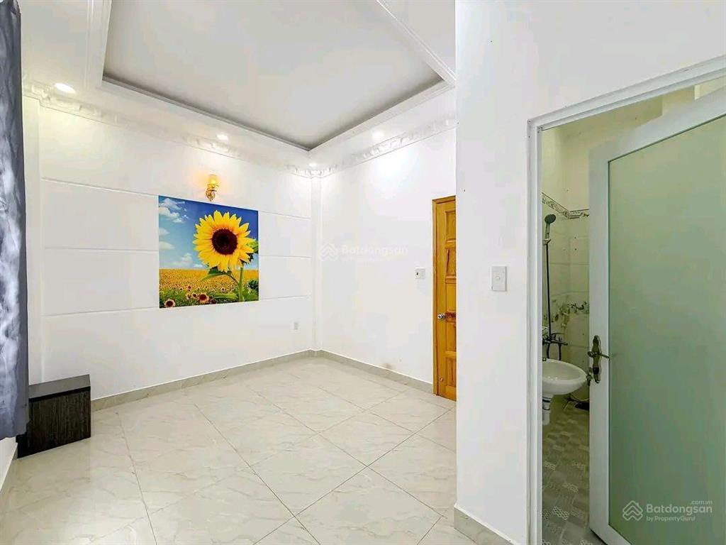 Bán nhà 3 lầu q7huỳnh thị đồng7,2 tỷ