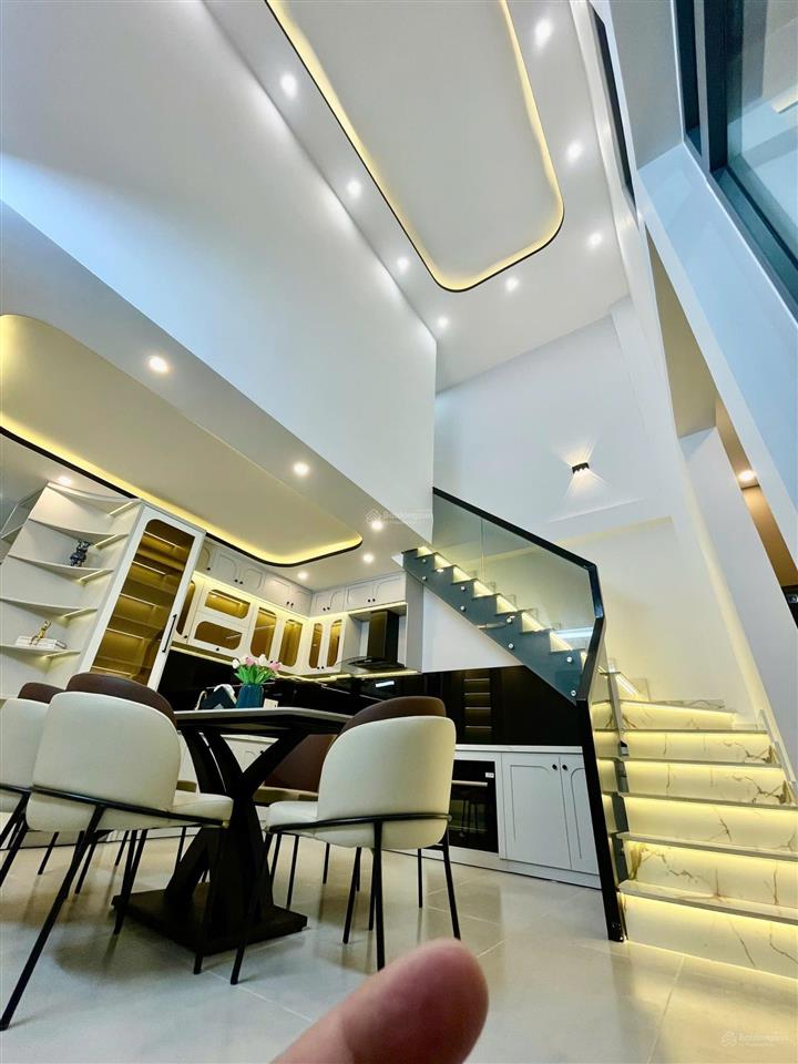 Bán nhà mới đẹp hẻm ô tô  3pn, 2wc  huỳnh tấn phát  4tỷ180