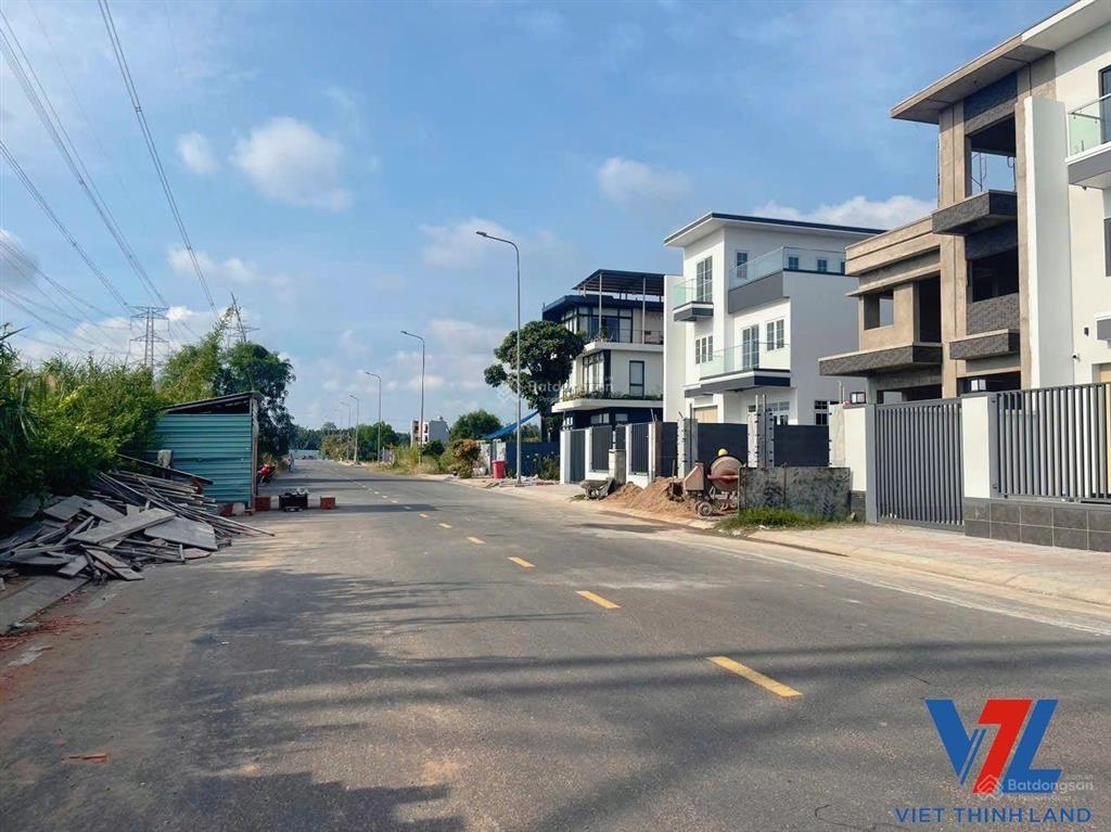 Đất nền thanh nhựt đường 12m  50 triệu/m2