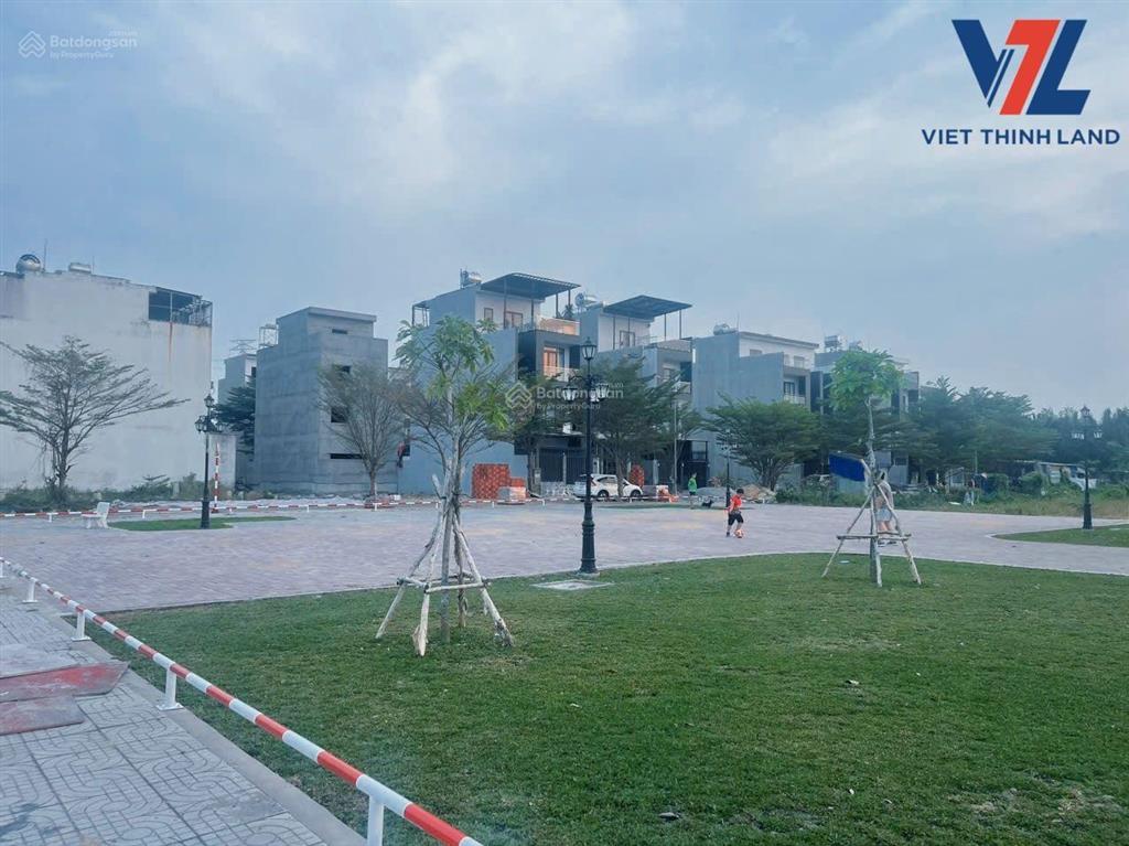 Nền ngộp da thanh nhựt  45 triệu/m2