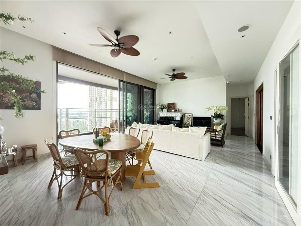 Chính chủ gửi bán gấp căn hộ 4pn tại dự án siêu sang define capitaland quận 2. giá chỉ 45tỷ all in