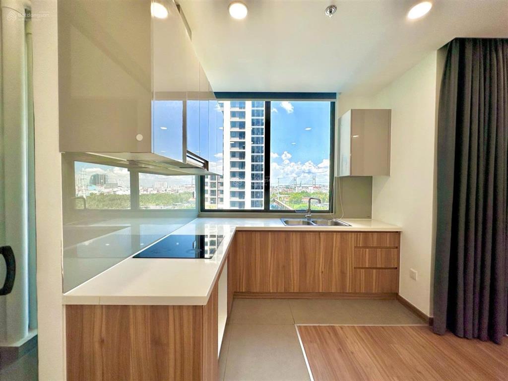 Cho thuê căn 2pn2wc eco green sg quận 7, ntcb có rèm giá chỉ 15tr/tháng.  0944 447 ***