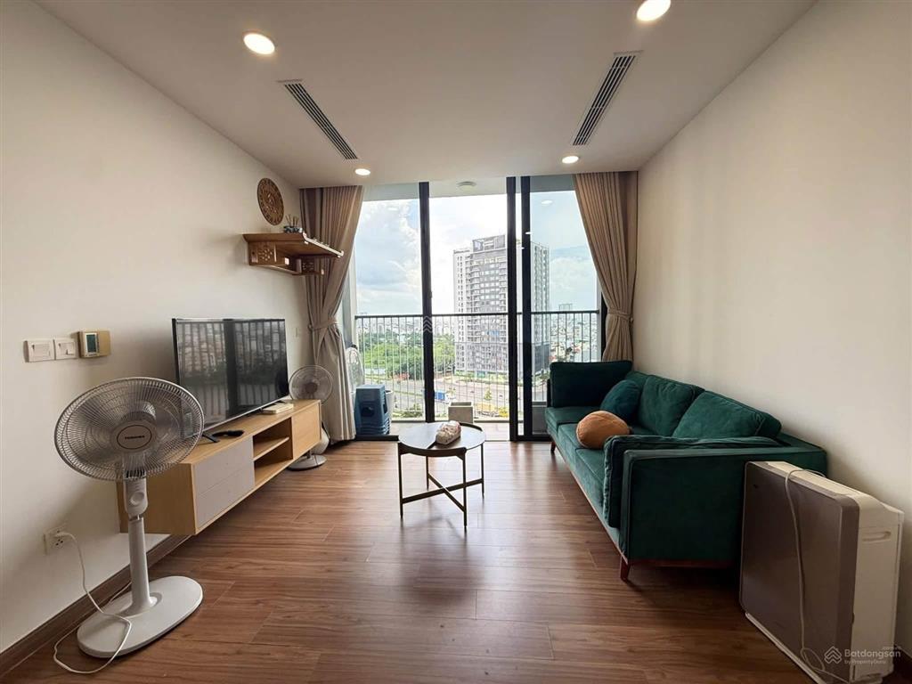Cho thuê căn hộ 3pn full nội thất eco green sg quận 7 giá chỉ 22tr/tháng.  0944 447 ***